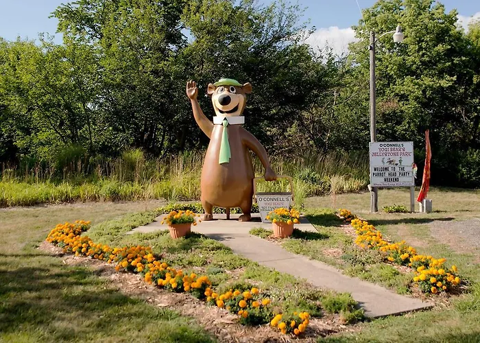 Ferienpark O'connell's Yogi Bear Deluxe Park Model 22